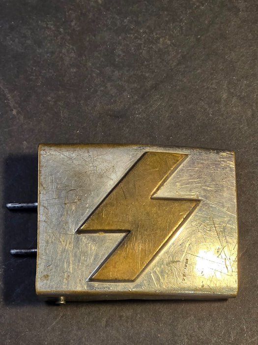 6912432