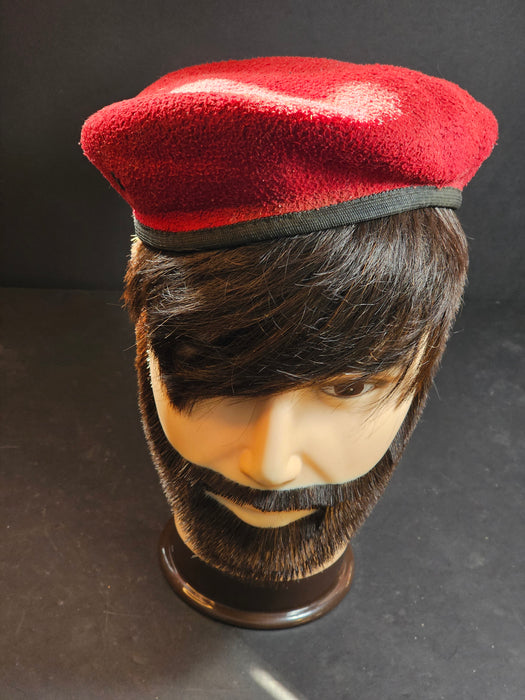 Iraqi Army, military, red Msaddi beret. Iraqi Republican Guard. Size 58, David's Antiques and Oddities