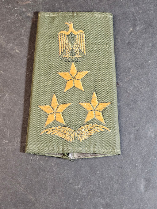 VINTAGE IRAQI AIR FORCE ( BRIGADIER GENERAL ) GREEN SHOULDER BOARDS RANKS 1980’s, David's Antiques and Oddities