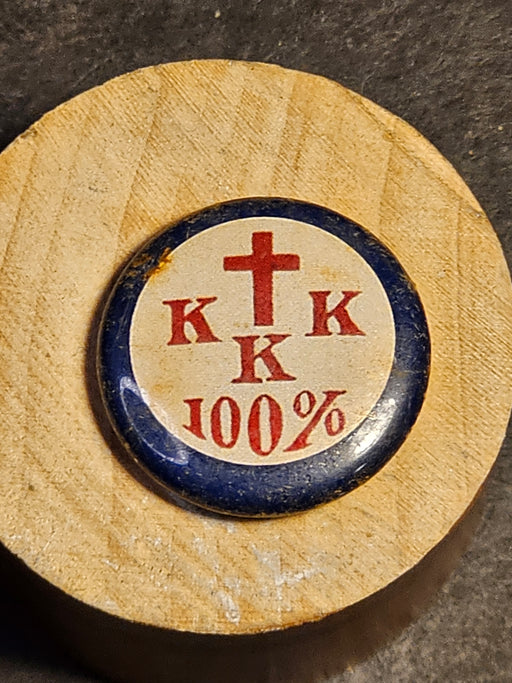 KKK 100% pin 1" diameter Deep red whie and black, Brooches & Lapel Pins, David's Antiques and Oddities