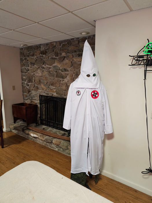 KKK Hood and gown/ patches/ zipper front 1970s, Antiques, Costumes, David's Antiques and Oddities