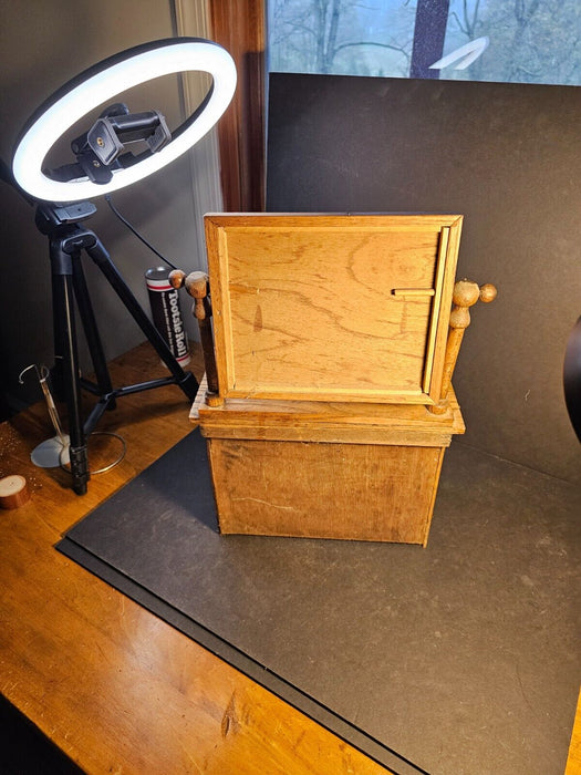 1920s childs doll dresser/ 15x20x10. older restoration oak/3 drawers