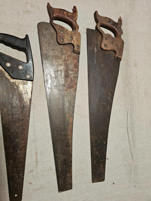 Old school hand saws total of 5 various ages/ great primitive look/, Antiques, David's Antiques and Oddities