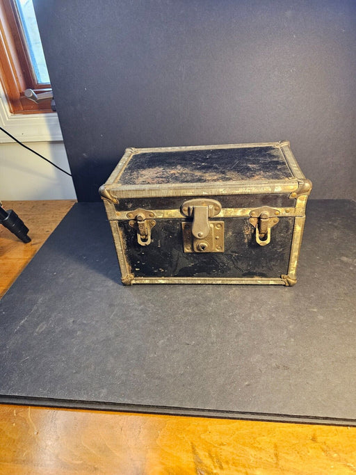 Child's/doll steamer trunk 1930s /10x6x6/ as found metal and wood, Antiques, David's Antiques and Oddities