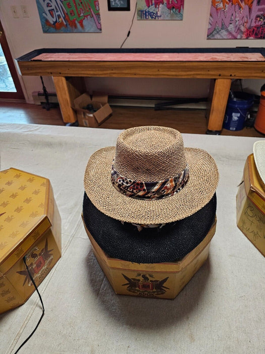 2 Straw hats 1970s/ great shape size in pics/ 1 box for both, Antiques, David's Antiques and Oddities