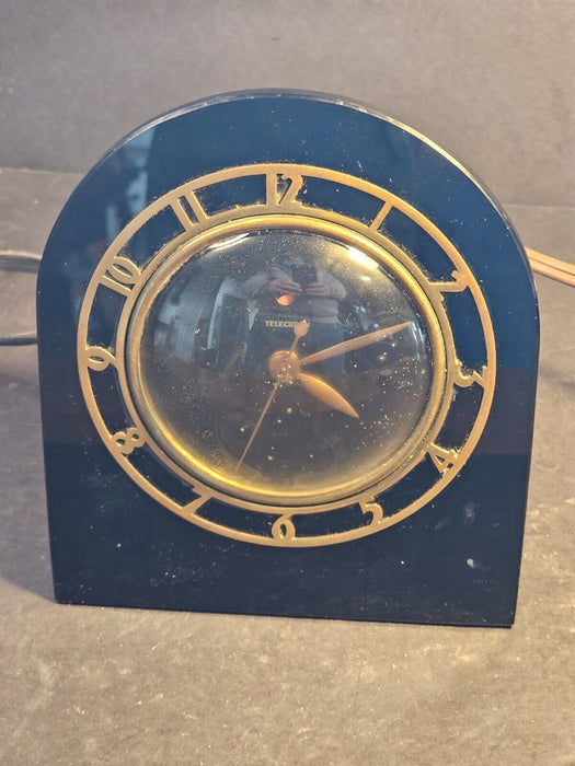 Telechron  BLACK ONYX GLASS ELECTRIC CLOCK, APPROXIMATELY 6 IN X 7 IN runs, Antiques, David's Antiques and Oddities