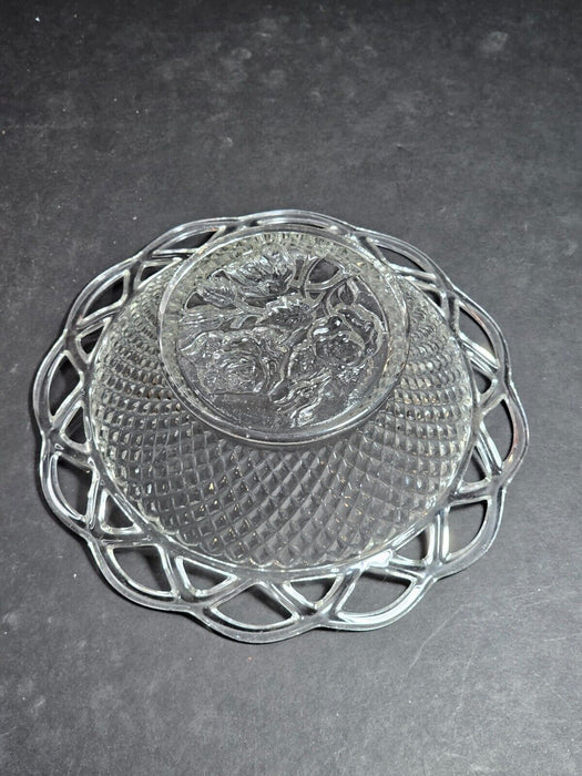 Lattice glass bowl 8 " diameter 2.5 " high 1930's Perfect, Antiques, David's Antiques and Oddities