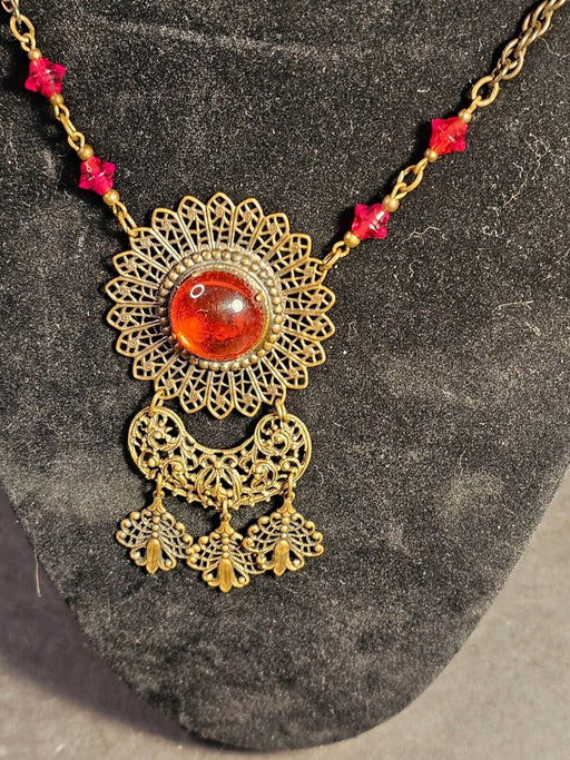 1960s costume 18" Chain / Very unique drop dangle neckless, Antiques, David's Antiques and Oddities