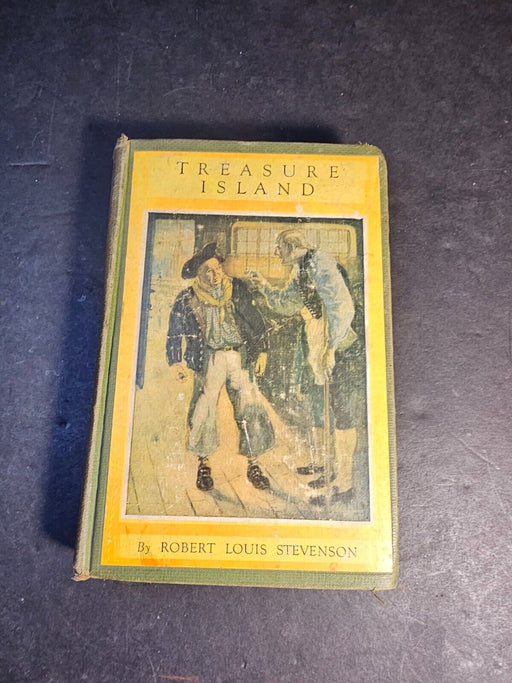 Treasure island 1940s/289 pgs/ read copy/ cool, Antiques, David's Antiques and Oddities