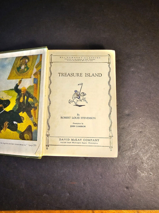 Treasure island 1940s/289 pgs/ read copy/ cool, Antiques, David's Antiques and Oddities