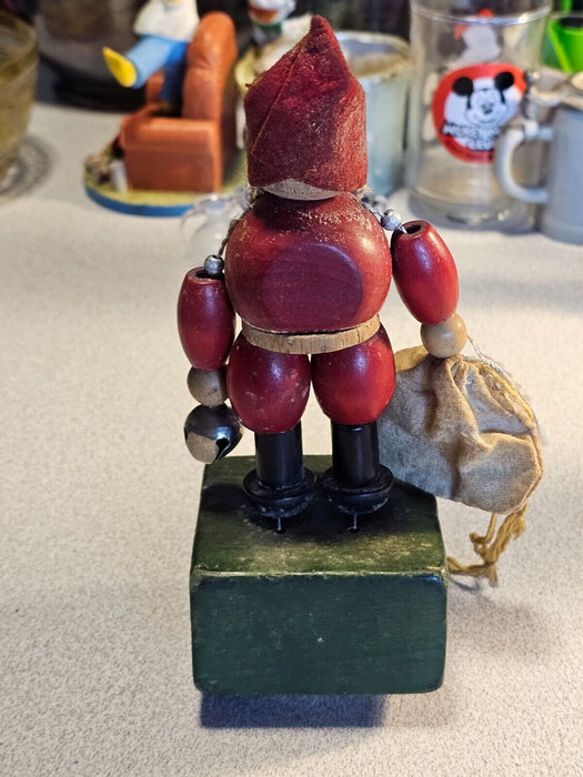 6.5" Movable wood santa 1950s/60s wood and cloth. red and green christmas, Antiques, David's Antiques and Oddities