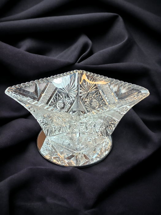 Brilliant period cut glass, Diamond shaped 13.5x9.5 x 5.5" high. 8.1 lbs, Antiques, David's Antiques and Oddities