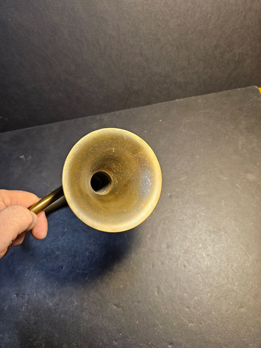 Small Decorative french horn, 8' x14" Brass great look/ does toot.