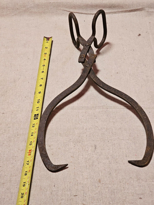 Ice tongs /arm fresh from amish country Pa/18 " nice set.