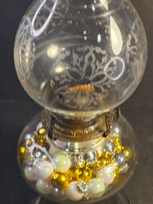 Kerosene lamp as found/ globe pearl edge snowflake design/small interior ding, Antiques, David's Antiques and Oddities