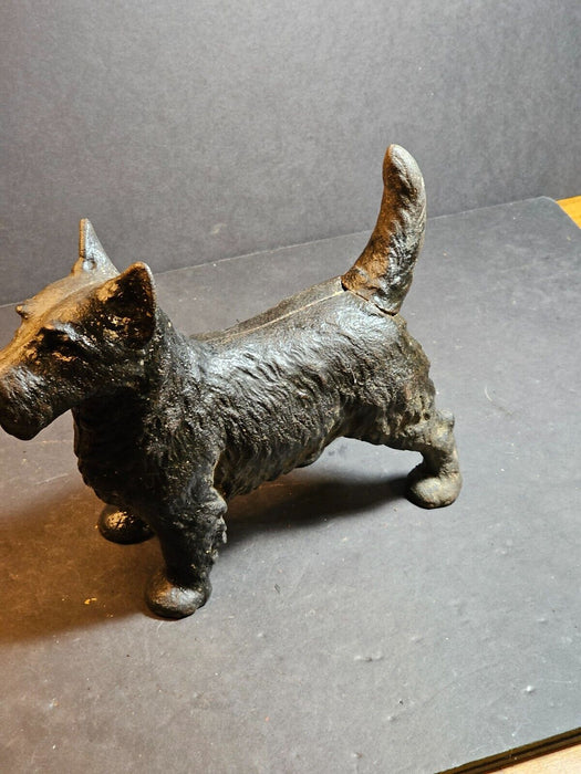 Cast iron scottie 193Os door stop. Approximately  9x11 inches, Antiques, David's Antiques and Oddities