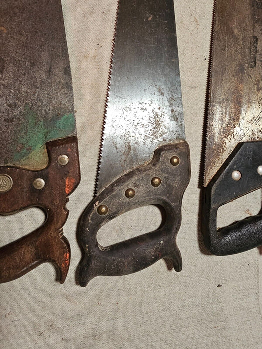 Old school hand saws total of 5 various ages/ great primitive look/, Antiques, David's Antiques and Oddities