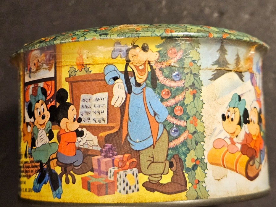 Mickey mouse holiday container WDP late 1970s still sealed/great collectable 5x3, Antiques, David's Antiques and Oddities