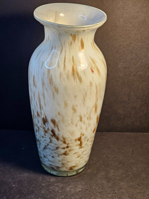 White blown art glass white with gold fleck/ground pontiel/, Antiques, David's Antiques and Oddities