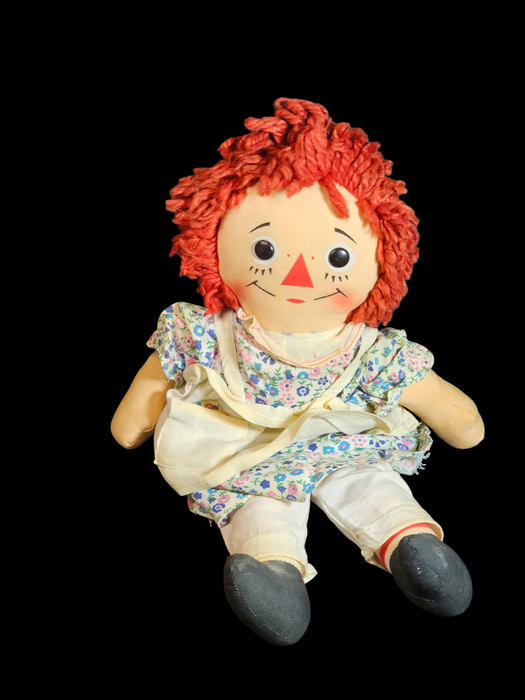 Raggedy Ann 1970s knickerbocker as found. good overall shape, Antiques, David's Antiques and Oddities