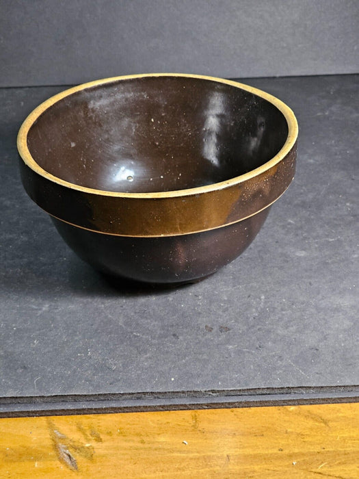 Brown ware Bowl 7x4 great condition great size early 1900s, Antiques, David's Antiques and Oddities