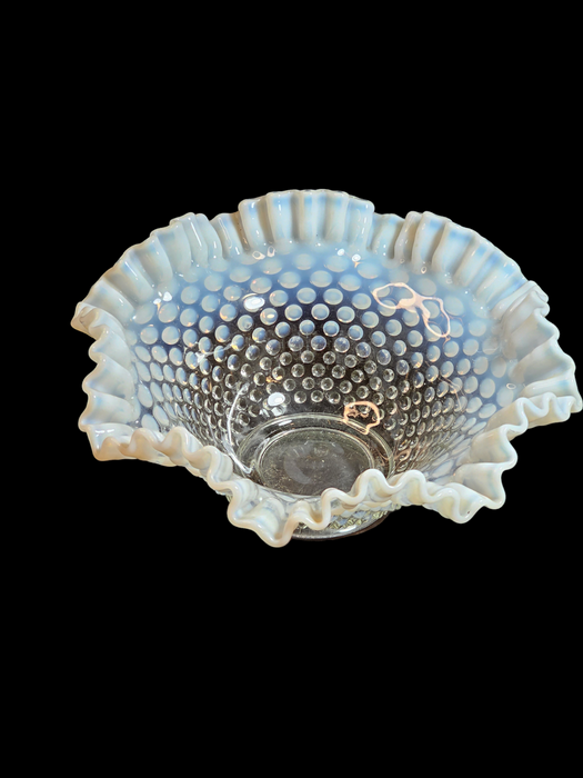 Bowl Hobnail Clear to Weight 9 " wide 4 " high gorges 1930s/40s, Antiques, David's Antiques and Oddities