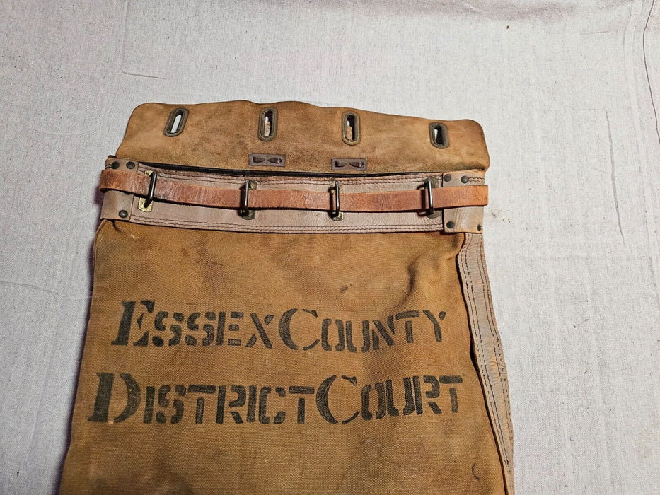 Essex county court house mail bad 1950s/60s 22x21 leather and canvas and rubber, Antiques, David's Antiques and Oddities