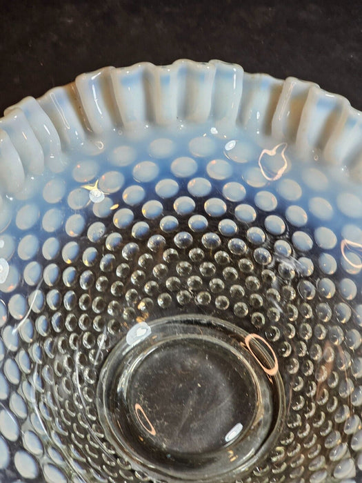 Bowl Hobnail Clear to Weight 9 " wide 4 " high gorges 1930s/40s, Antiques, David's Antiques and Oddities