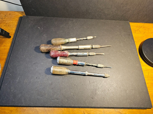 5 Yankee  screw drivers and pilot hole starter/ all  working/start collection, Antiques, David's Antiques and Oddities