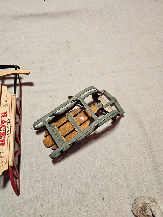 3 decorative sleds from the 1980s 15/10/6 3 sizes as found pretty cool, Antiques, David's Antiques and Oddities