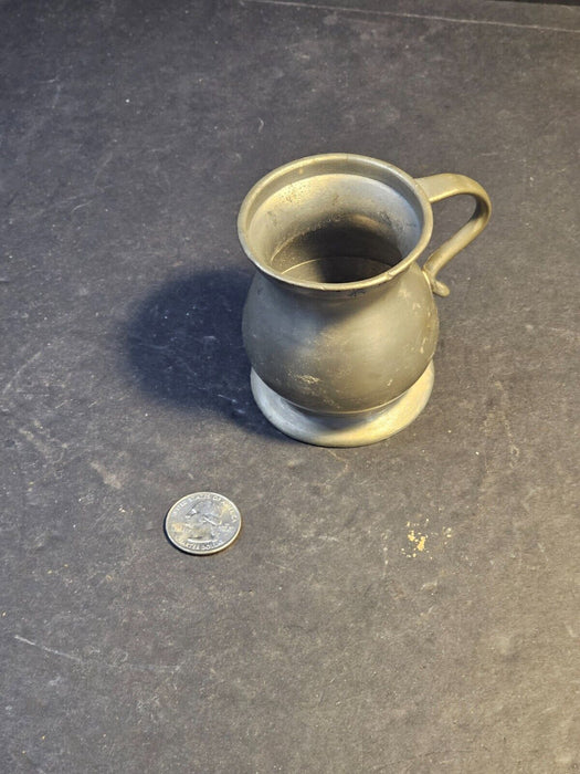 Pewter measure 1 gill hallmarked early 3" high 2 " diameter on the top, Antiques, David's Antiques and Oddities