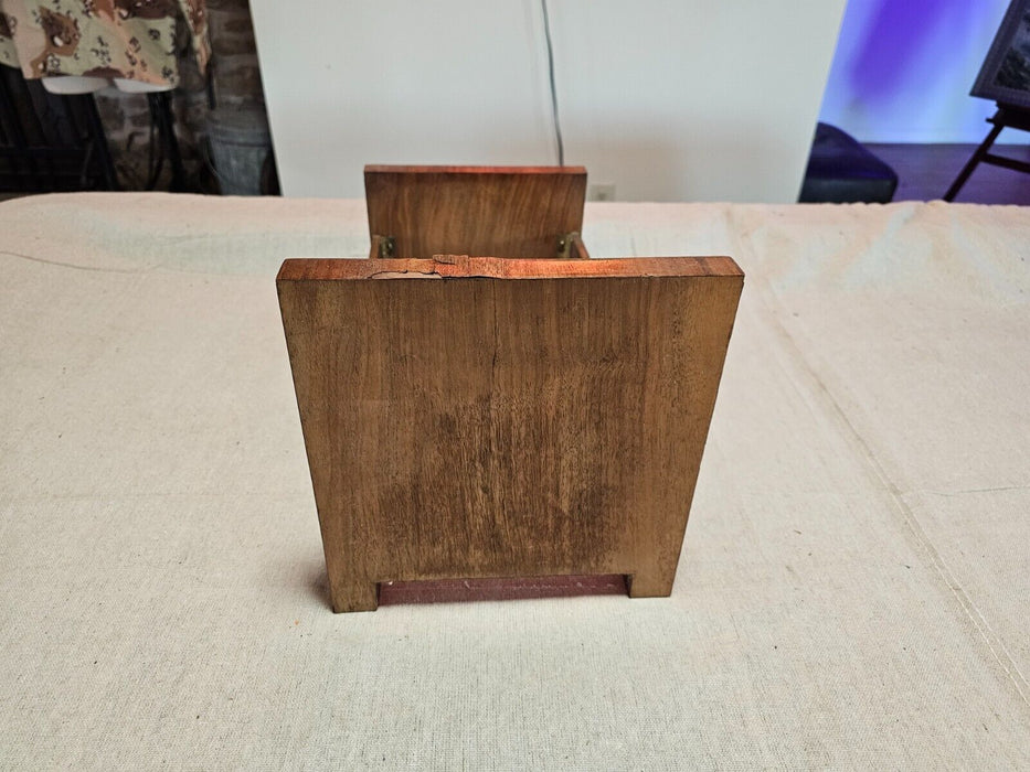 Art deco doll bed 10 x16 some veneer bubbled salesman sample ?