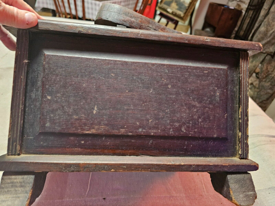 Super primitive shoe shine box/ pine rais paneles/craftsman made 11 x16 x10/, Antiques, David's Antiques and Oddities