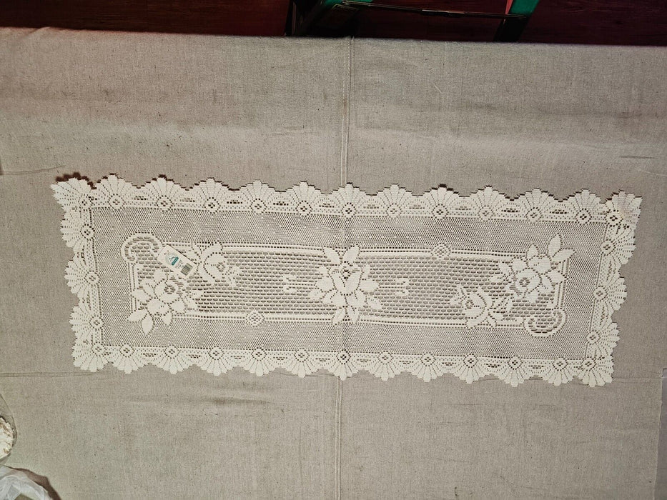 Great bay lace New old stock from 2001 as priced in 2001 less 20%.Rose 16x44, Antiques, David's Antiques and Oddities