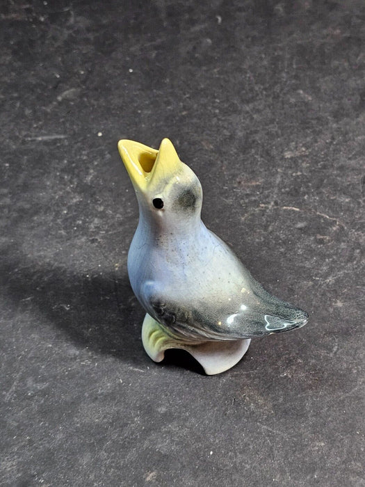 Pie bird 1940s/50s ceramic blue tone small flake on underside of tail great piec