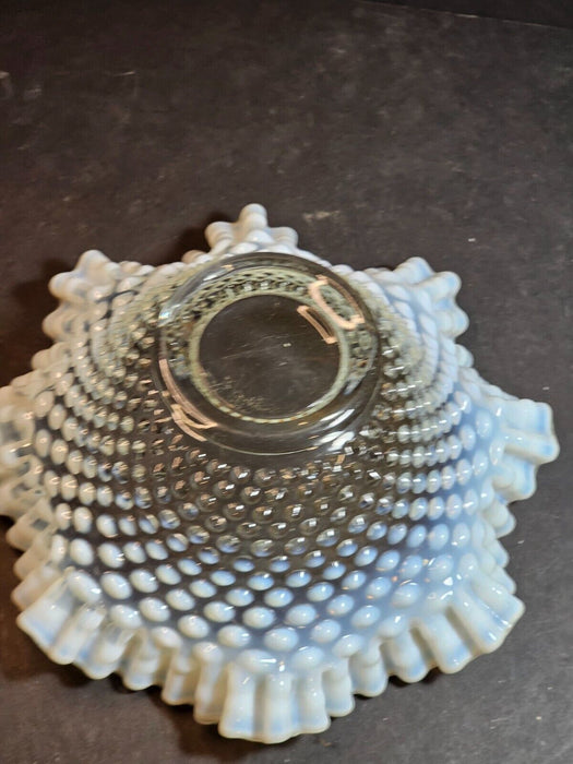 Bowl Hobnail Clear to Weight 9 " wide 4 " high gorges 1930s/40s, Antiques, David's Antiques and Oddities