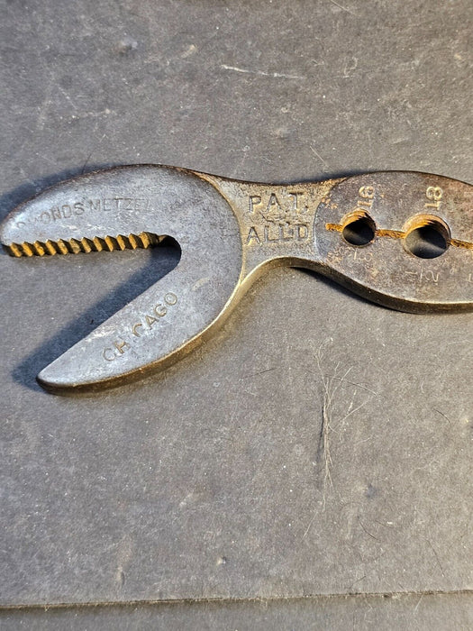 Multi purpose 1908 wrench/6 " torpedo level/ wrench is 8 ", Antiques, David's Antiques and Oddities