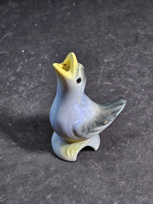 Pie bird 1940s/50s ceramic blue tone small flake on underside of tail great piec