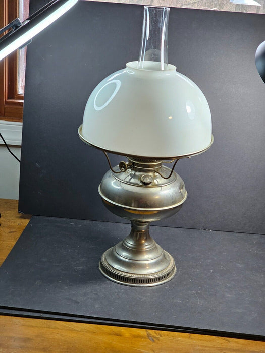 Rayo lamp Original shape and chimney with rayo water mark ( non electrified)