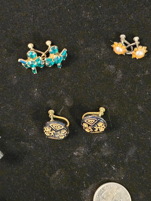 9 pair of 1950s/60 costume earrings and 3 turtles with clips/ wear collect, Antiques, David's Antiques and Oddities