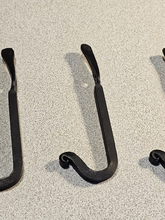 4/ 5" hooks Vermont Industries, 1980s, never used, comes with forged head screws, Antiques, David's Antiques and Oddities