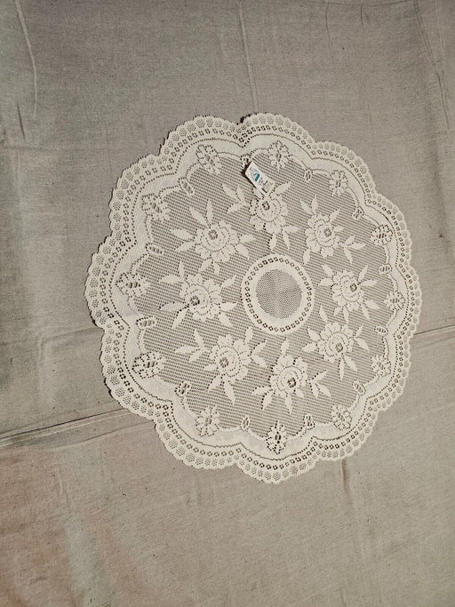 Great bay lace  Vic. Rose 30 round  new old stock from 2001/same price less 20%, Antiques, David's Antiques and Oddities