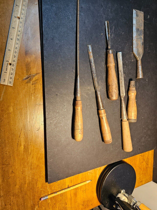 5 Early chisels/ late 1890s/ James/Buck brothers /more, Antiques, David's Antiques and Oddities