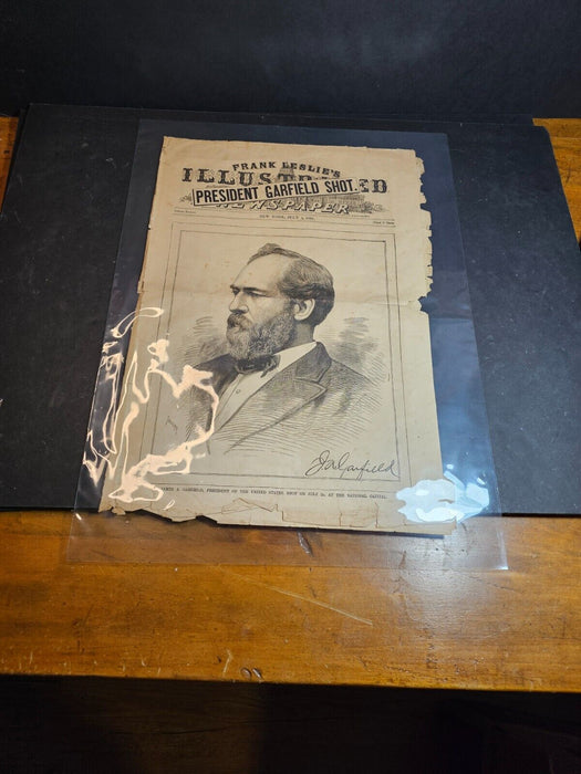 Sheet of newspaper 1881 shooting of president Garfield 10.5 x17, Antiques, David's Antiques and Oddities