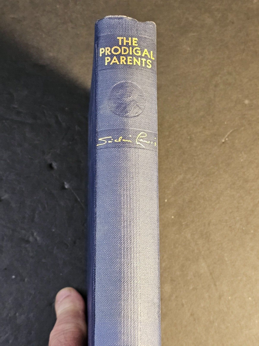The Prodigal parents by Sinclair Lewis 1938 tight copy 301 p/blue 7.5 x5