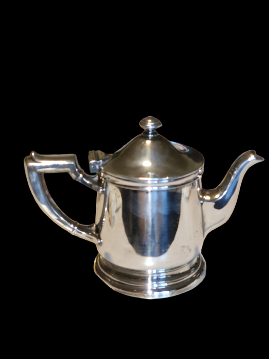 Title: Hotel Blackhawk Davenport Iowa Silver Plate Tea Pot - Indian Motif, 5" High x 7" Wide, 20 oz, David's Antiques and Oddities