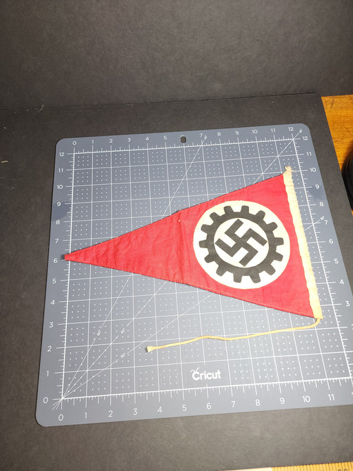 WW2  German Nazi DAF Labor front pennant