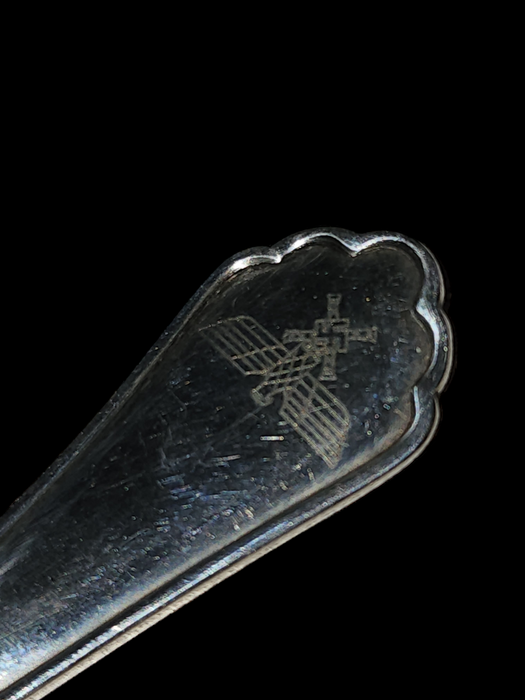 Herman Goering Butter Knife. Wedding Pattern, Eagel with crossed Batons crest on handles 800 silver