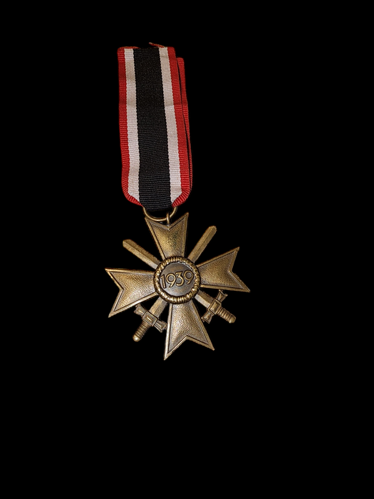 WW2 Bronze Class War Merit Cross 1939