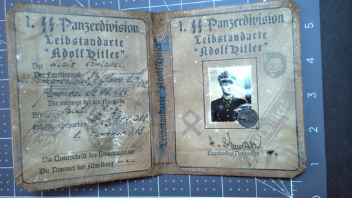 Panzerdivision SS Identidication